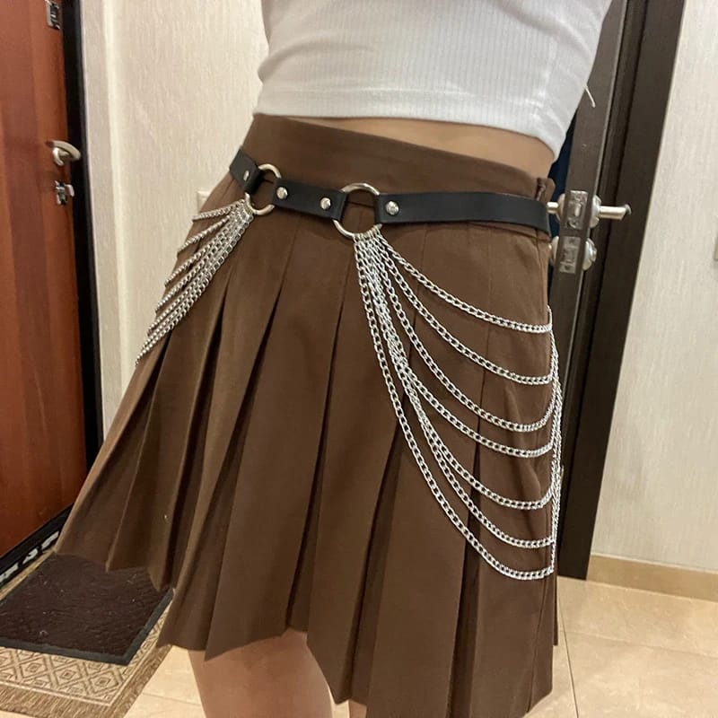 Full festival outfit view featuring the 4 Ring Rave Chain Belt | Ravers Co