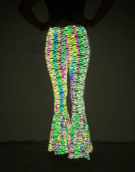 yH5BAEAAAAALAAAAAABAAEAAAIBRAA7 - 2