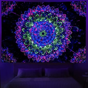 Close-up of the Trippy Flower Glowing Tapestry's psychedelic print | Ravers Co